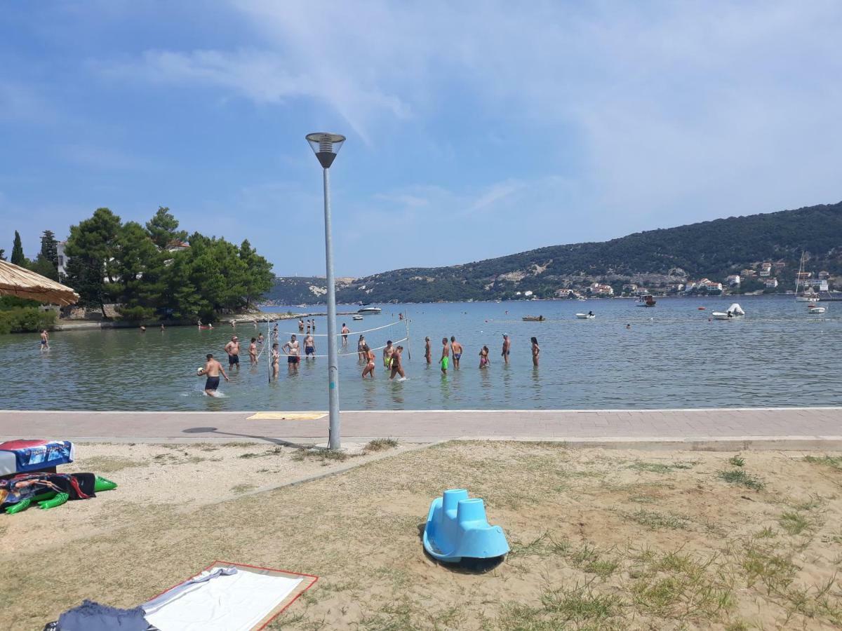 Apartmani Premijer-Rab Supetarska Draga Exterior foto