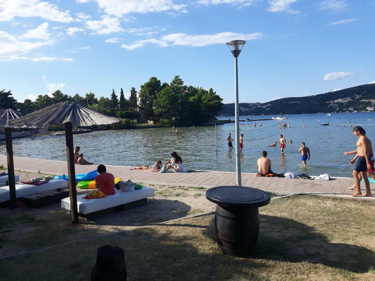 Apartmani Premijer-Rab Supetarska Draga Exterior foto